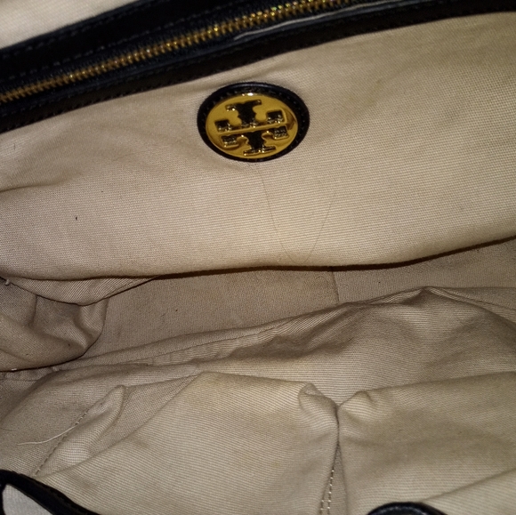 EUC Tory Burch Purse - Picture 8 of 8